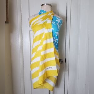 ATLANTIS PARADISE ISLAND yellow blue flag wrap scarf sarong rectangle 38 x 62